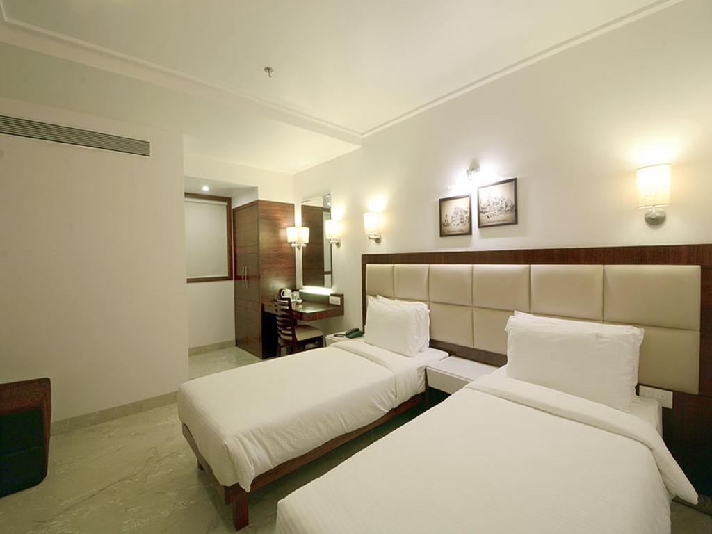 Hotel Better Home International Mumbai Bagian luar foto